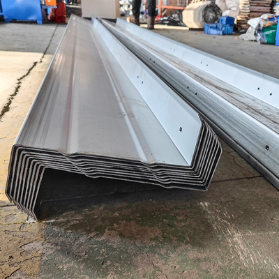 重荷 1.5-3.0mm Czu 鋼筋製 ロール 形成 機械