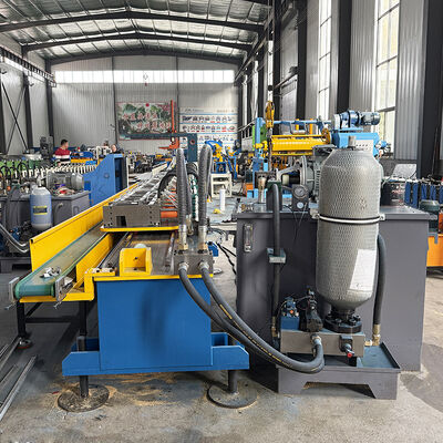 金属天井 T プロファイル メイン T /T バー製鋼ロール成形機