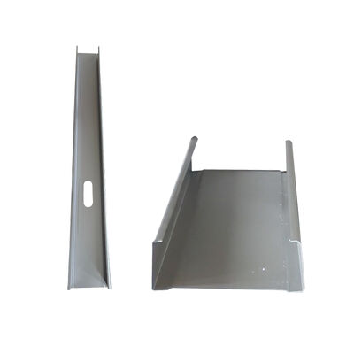 油圧パンチング PLC 制御ハイソード スタッド プロファイル ロール成形機